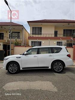 Infiniti QX80
